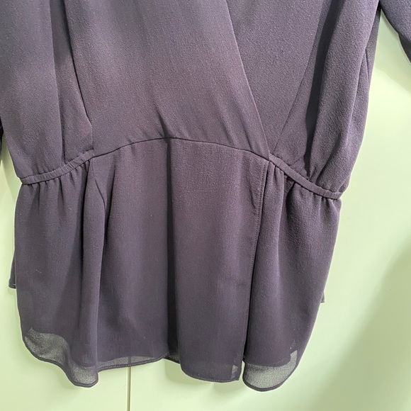 Aritzia 100% Silk Faux Wrap Blouse - Picture 5 of 14